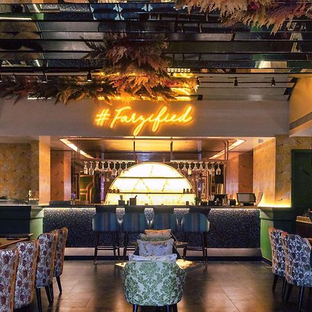 Radisson Gwalior Hotel Ngoại thất bức ảnh