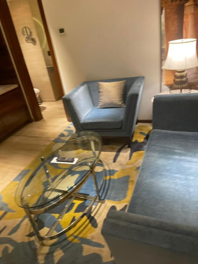 Radisson Gwalior Hotel Ngoại thất bức ảnh