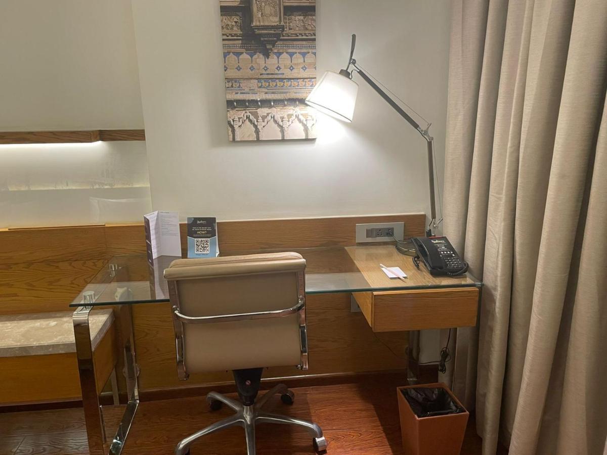 Radisson Gwalior Hotel Ngoại thất bức ảnh